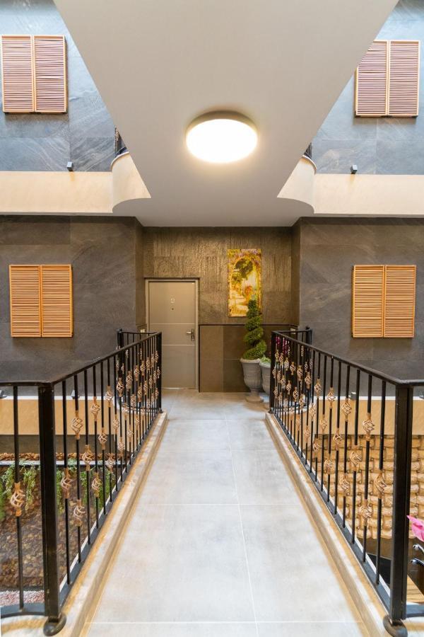 Aparthotel Nahal Oz 33 Bat Yam Exterior foto